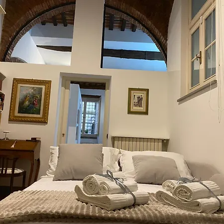 Guinigi House Apartment *